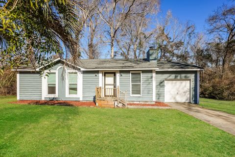 A home in Summerville