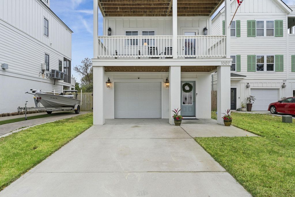 Photo of 1007 Carmela Court, North Charleston, SC 29405 (MLS # 26007209)