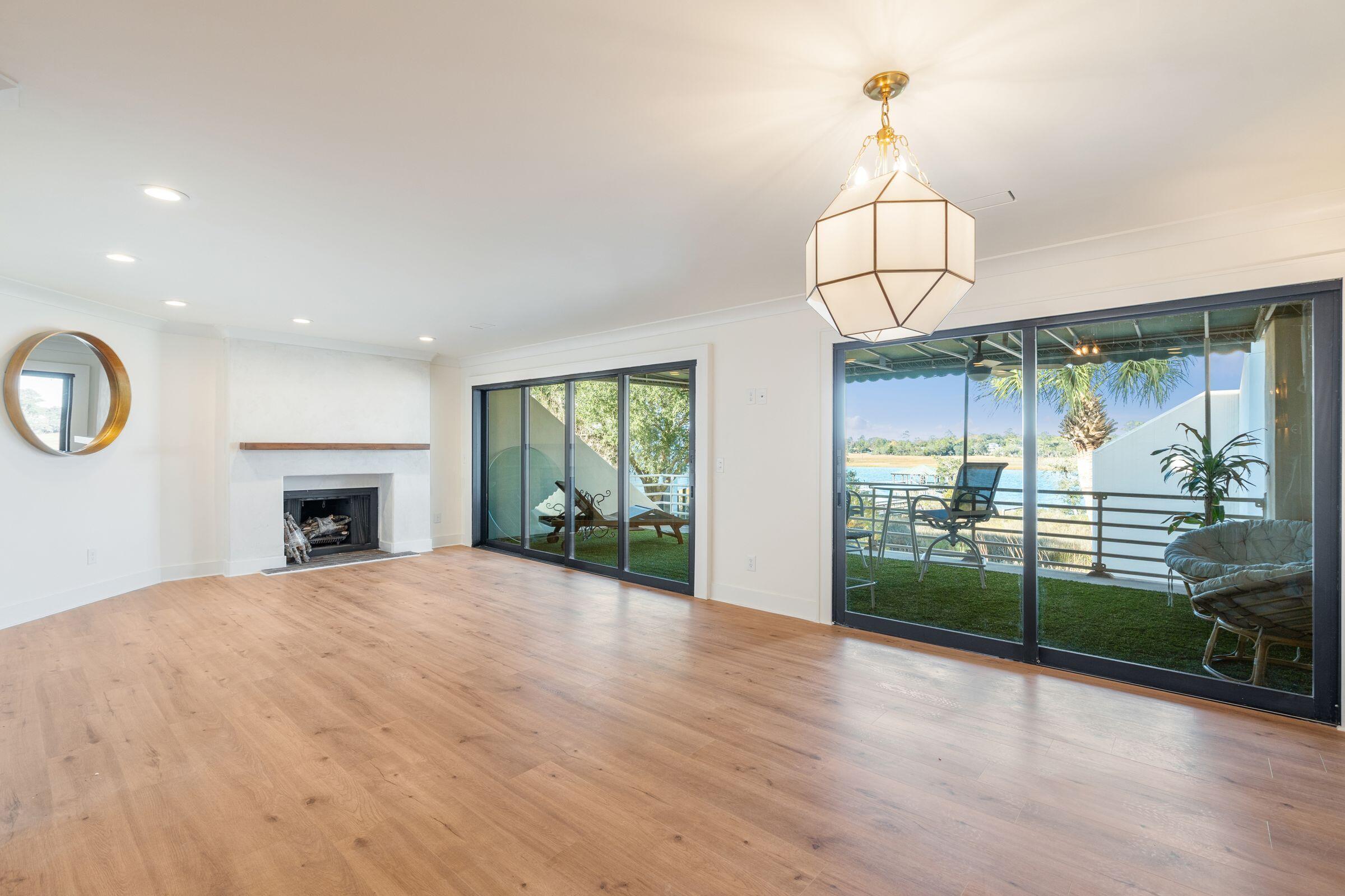 150 Wappoo Creek Drive 9