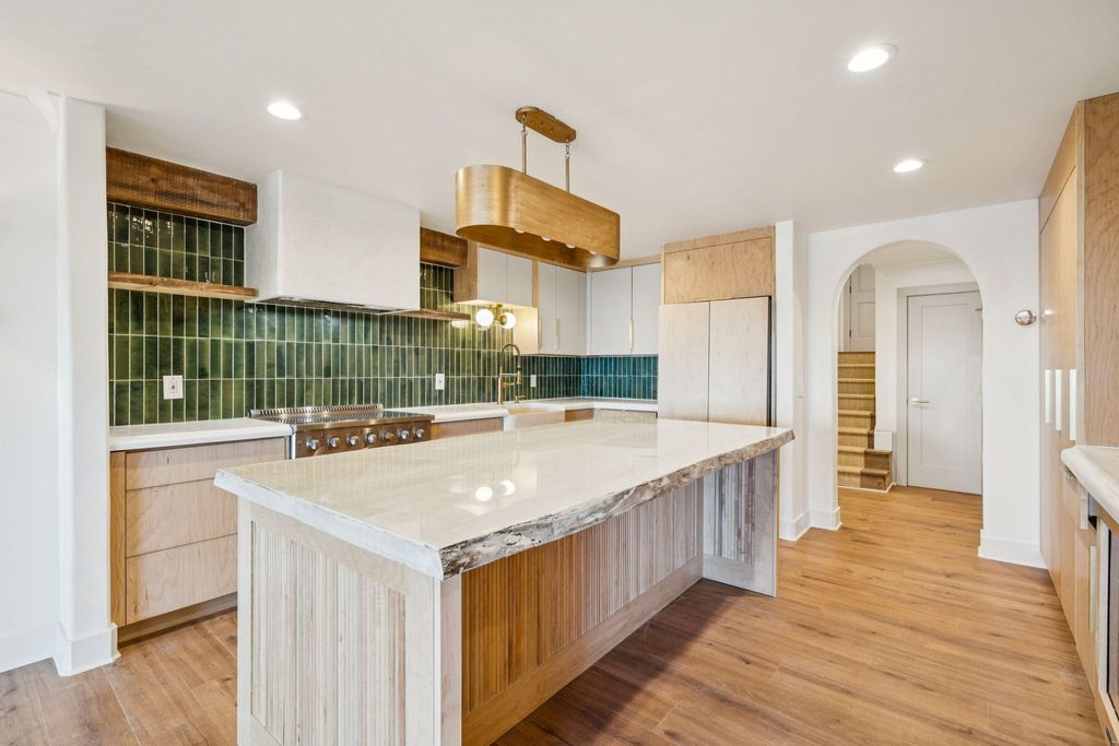 Photo of 150 Wappoo Creek Drive #9, Charleston, SC 29412 (MLS # 25032600)