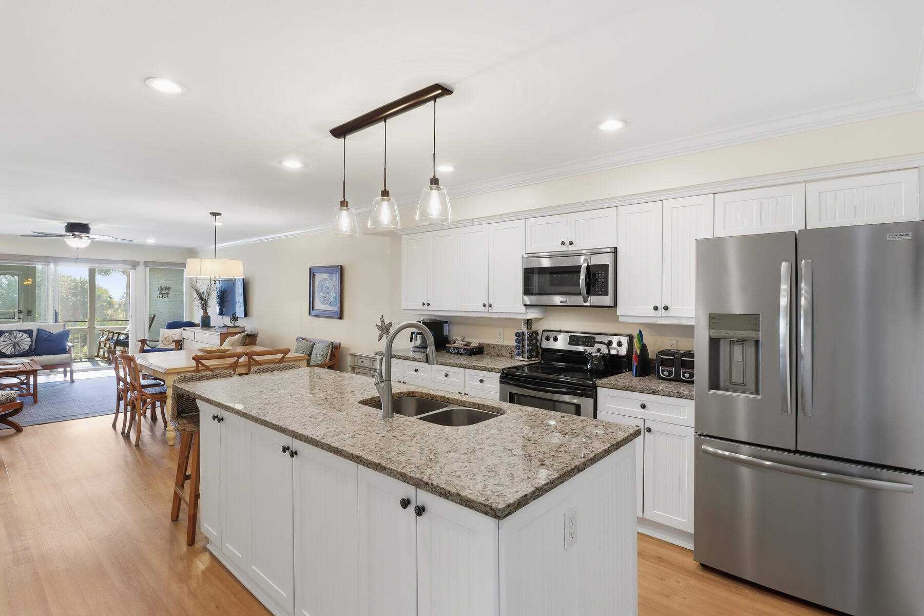 48 Beach Club Villas