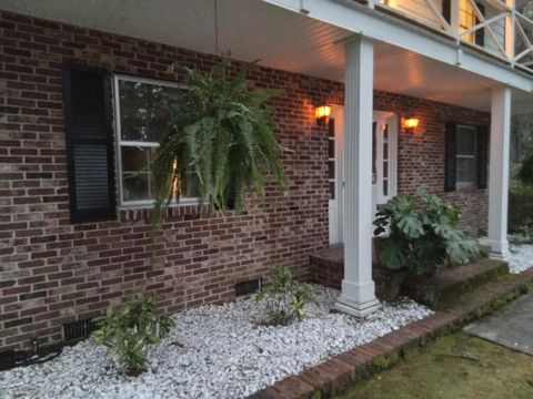 A home in Varnville