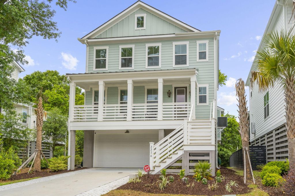 Photo of 2276 Cultura Circle, Mount Pleasant, SC 29466 (MLS # 26012347)