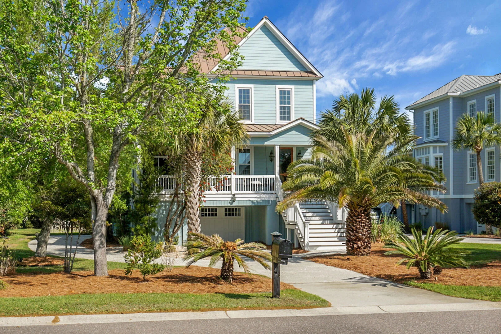 1307 Chardon Commons