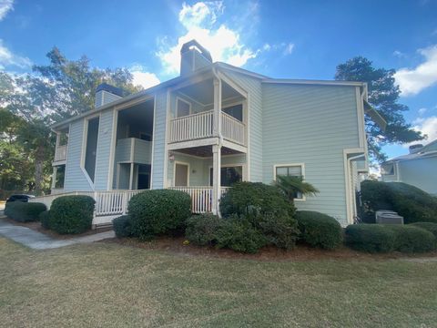 Photo of 1481 Center Street #1704, Mount Pleasant, SC 29464 (MLS # 25029525)