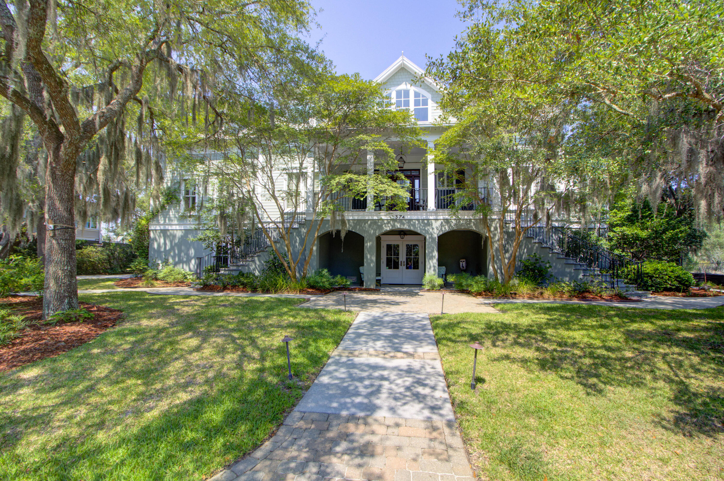 374 Mutual Drive
