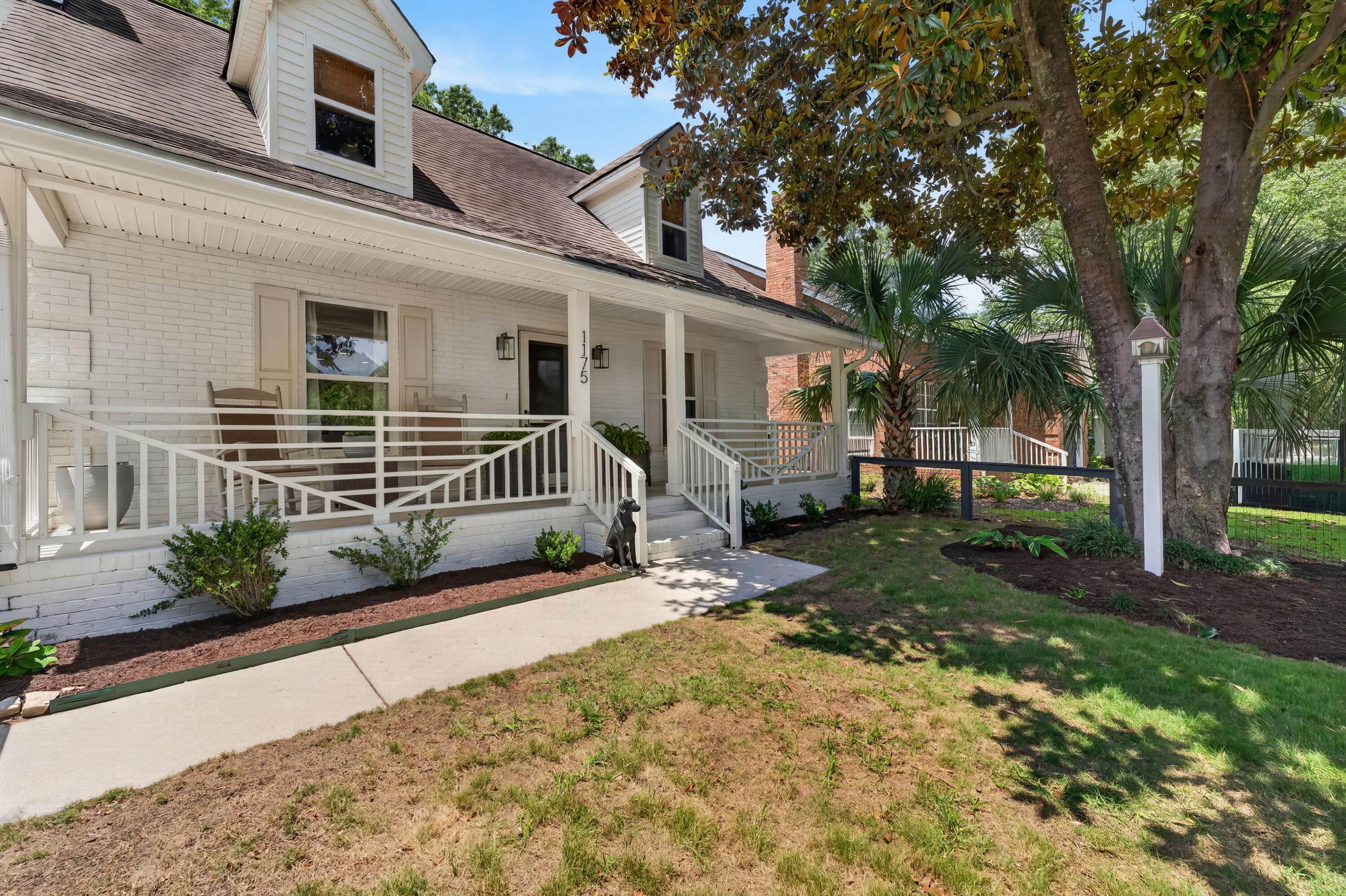 1175 Lazy Lane