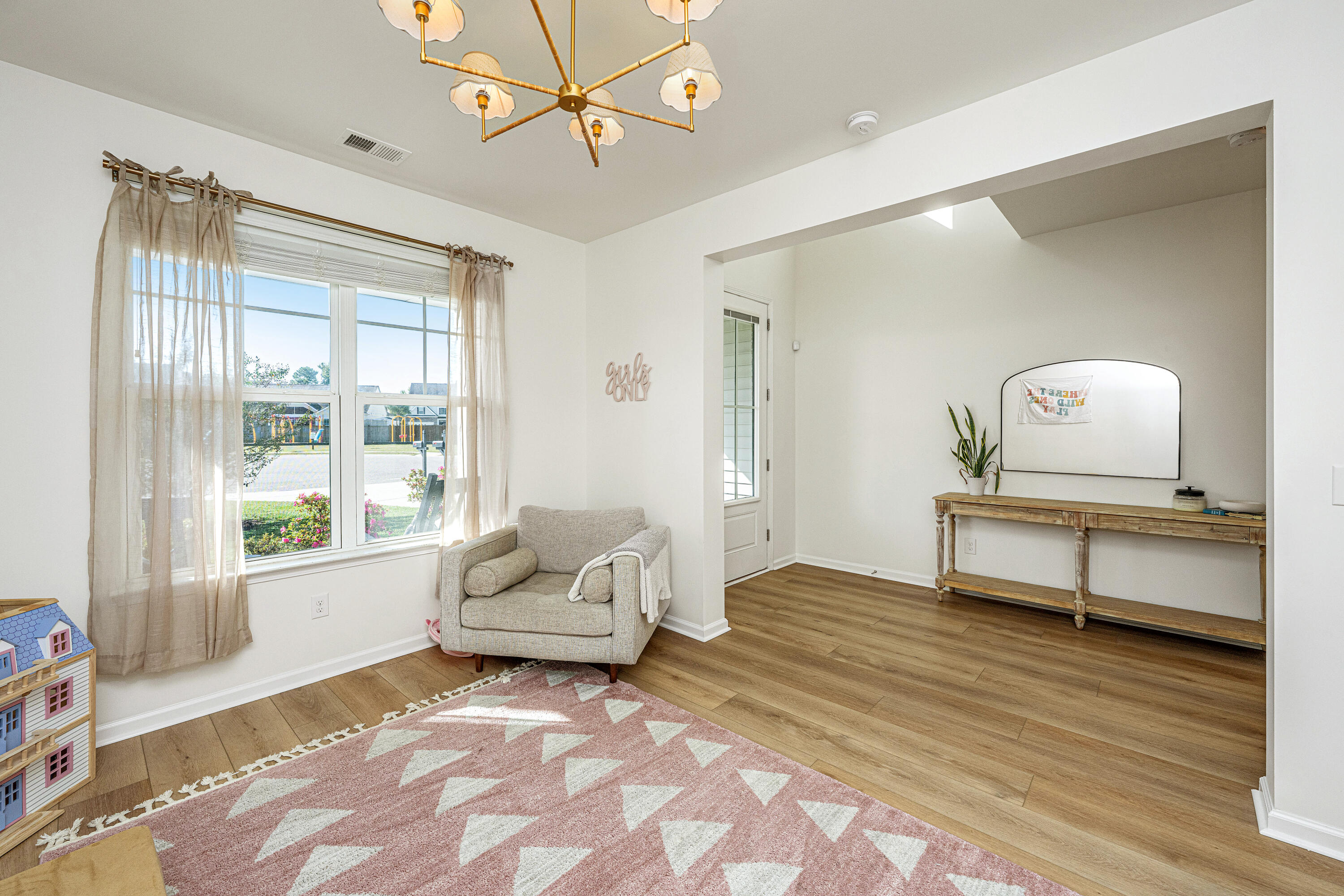 168 Netherfield Drive