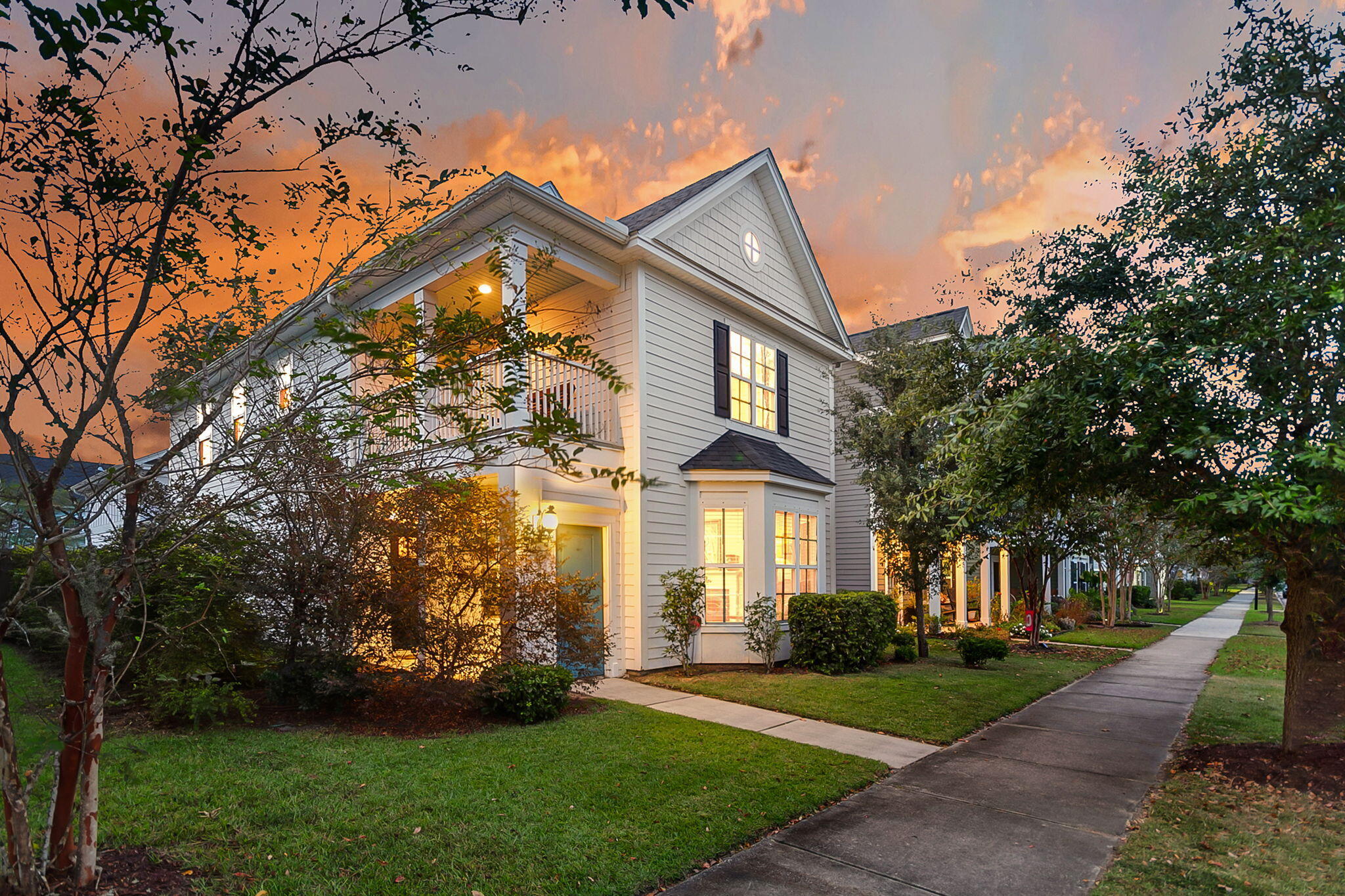 2314 Grandiflora Boulevard