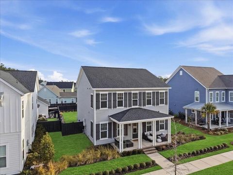 Photo of 510 Foxtail Park Street, Summerville, SC 29486 (MLS # 26002778)