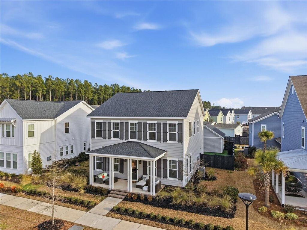 Photo of 510 Foxtail Park Street, Summerville, SC 29486 (MLS # 26002778)