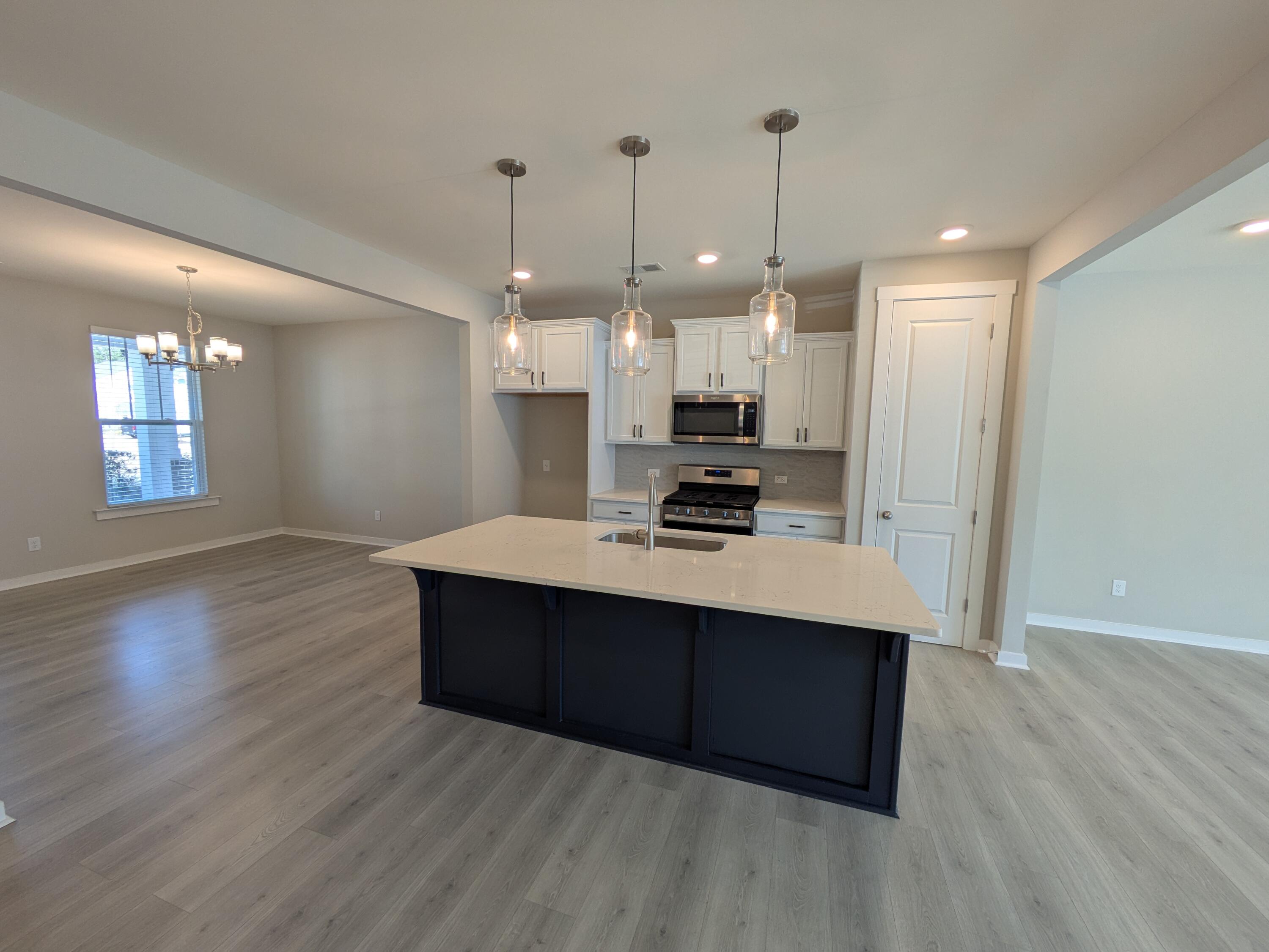 1005 Swamp Harrier Avenue