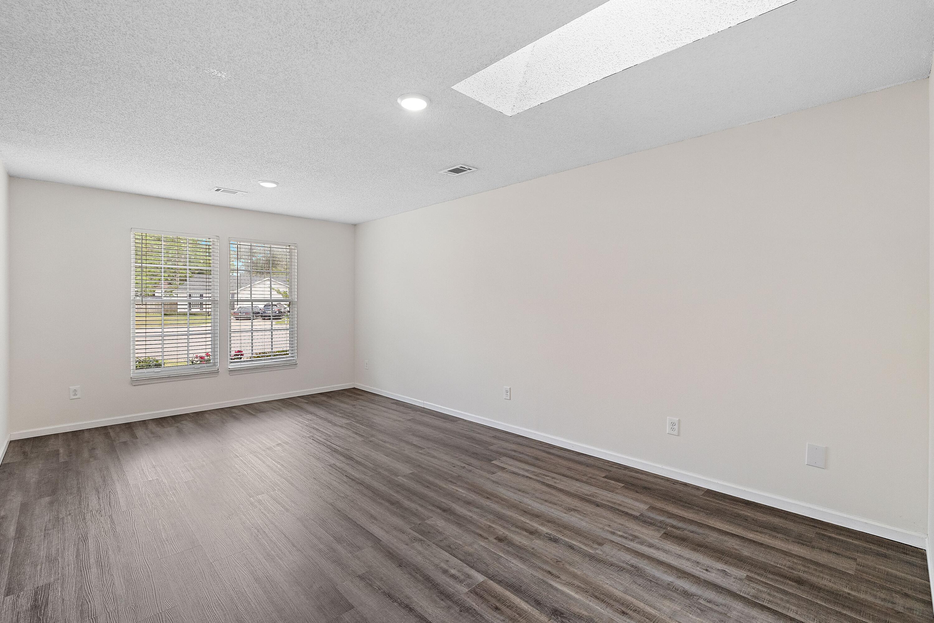 205 Lynton Court