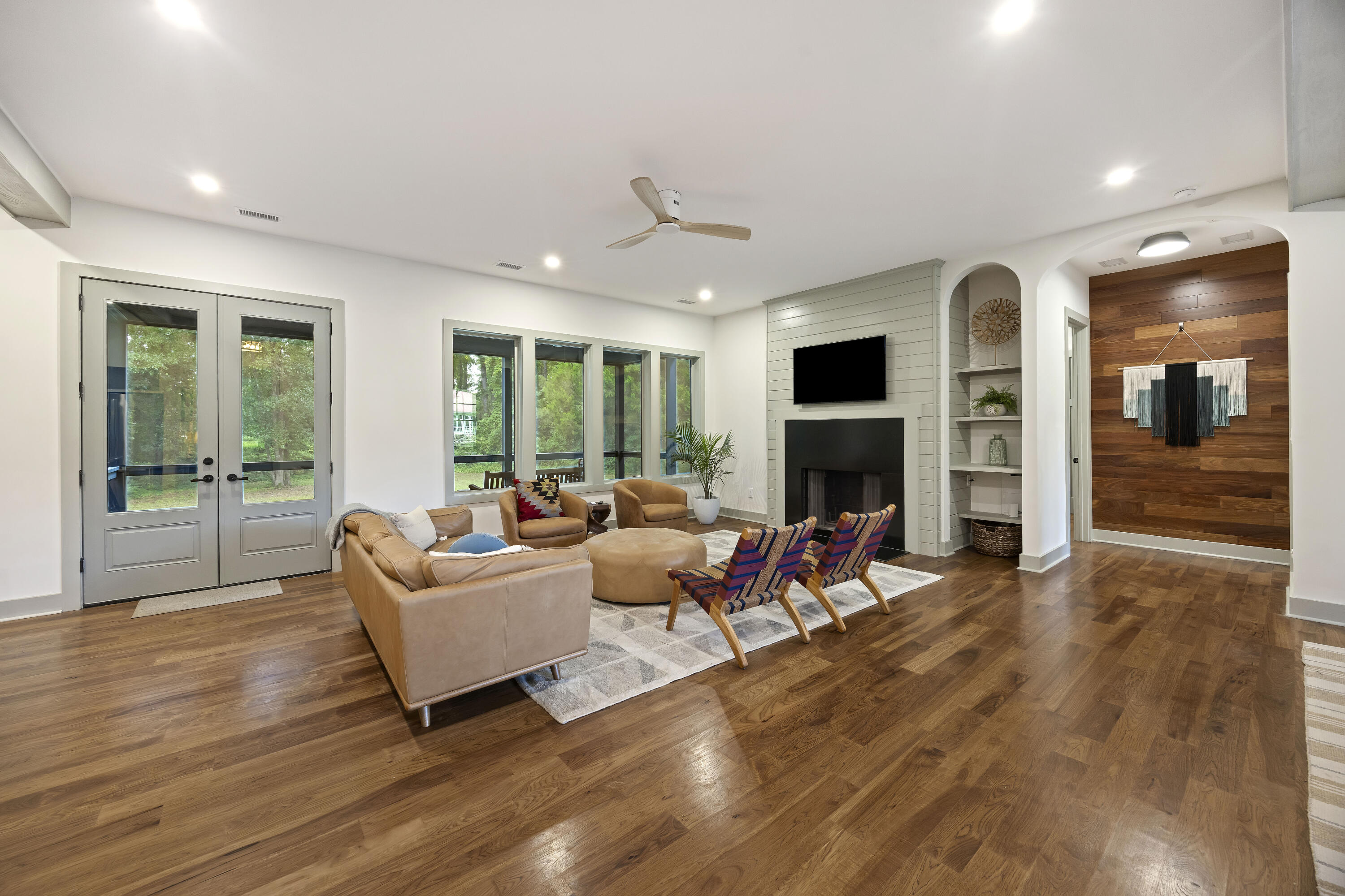 153 Tarbell Lane