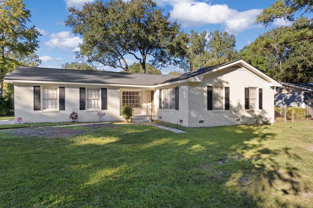 Photo of 2 Ravenna Avenue, Hanahan, SC 29410 (MLS # 26028906)