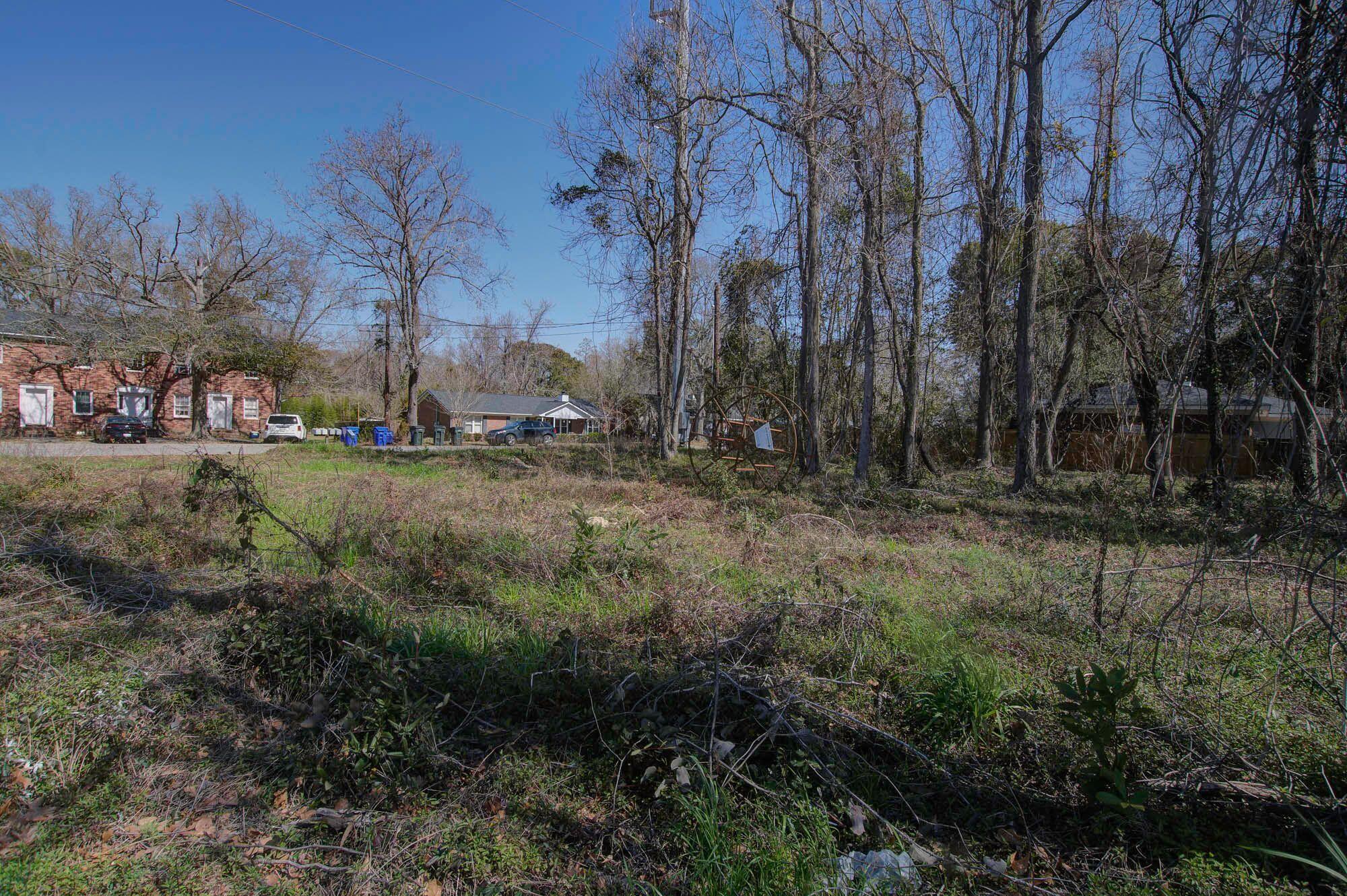 1206 Folly Road