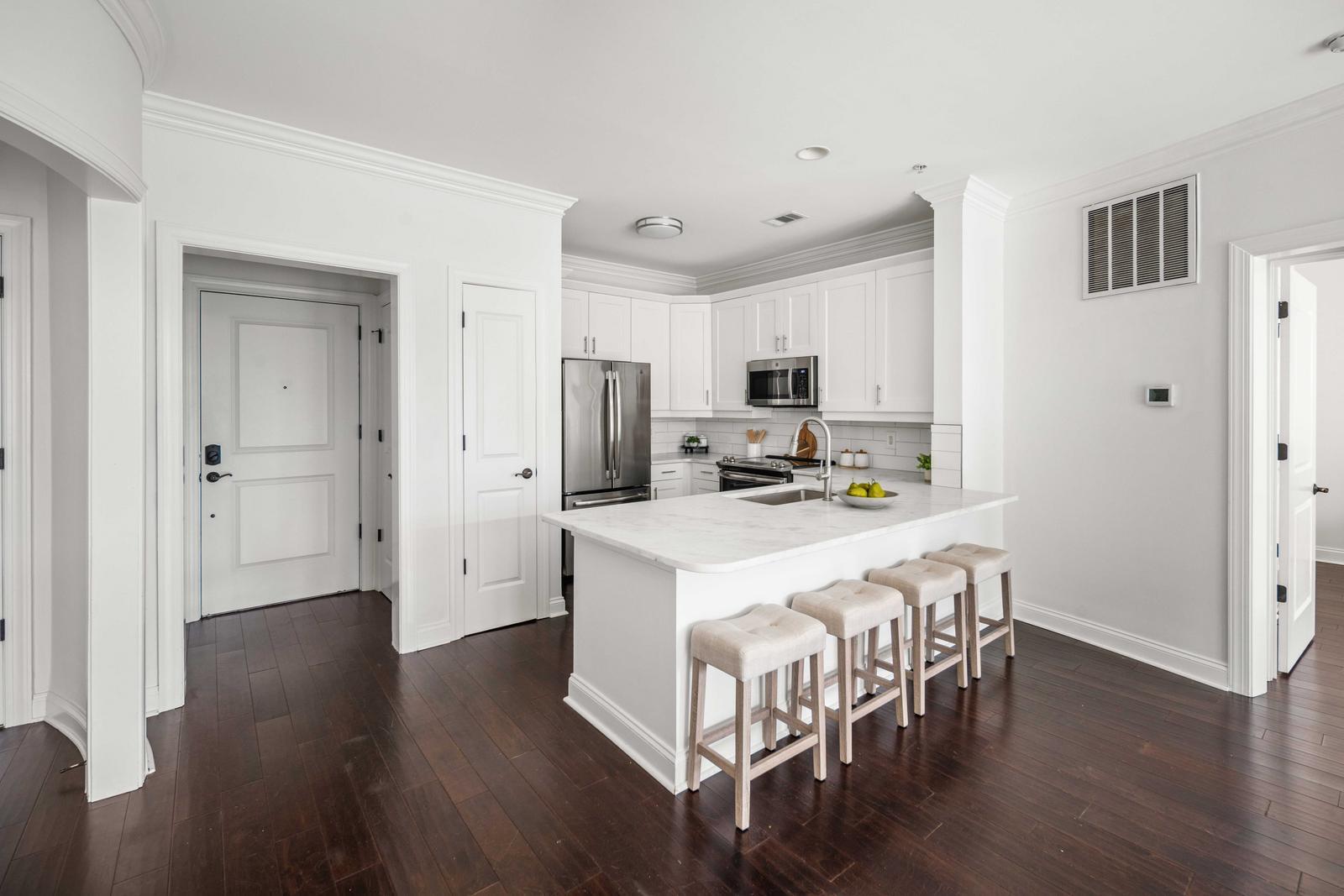 21 George Street 203