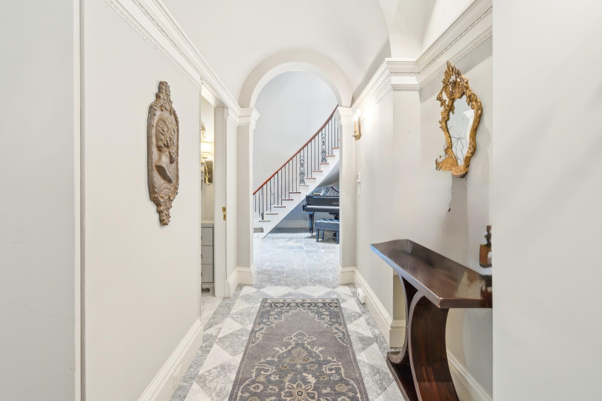 174 N Shelmore Boulevard