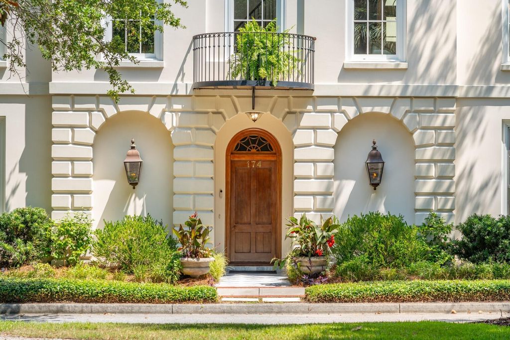 Photo of 174 N Shelmore Boulevard, Mount Pleasant, SC 29464 (MLS # 26005399)