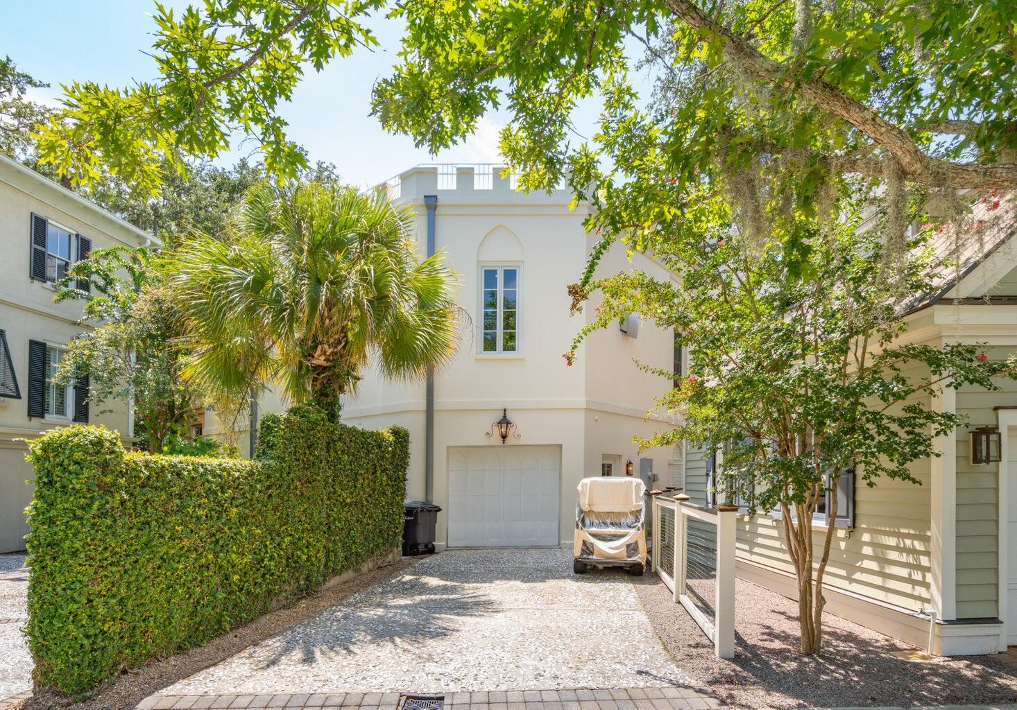 174 N Shelmore Boulevard