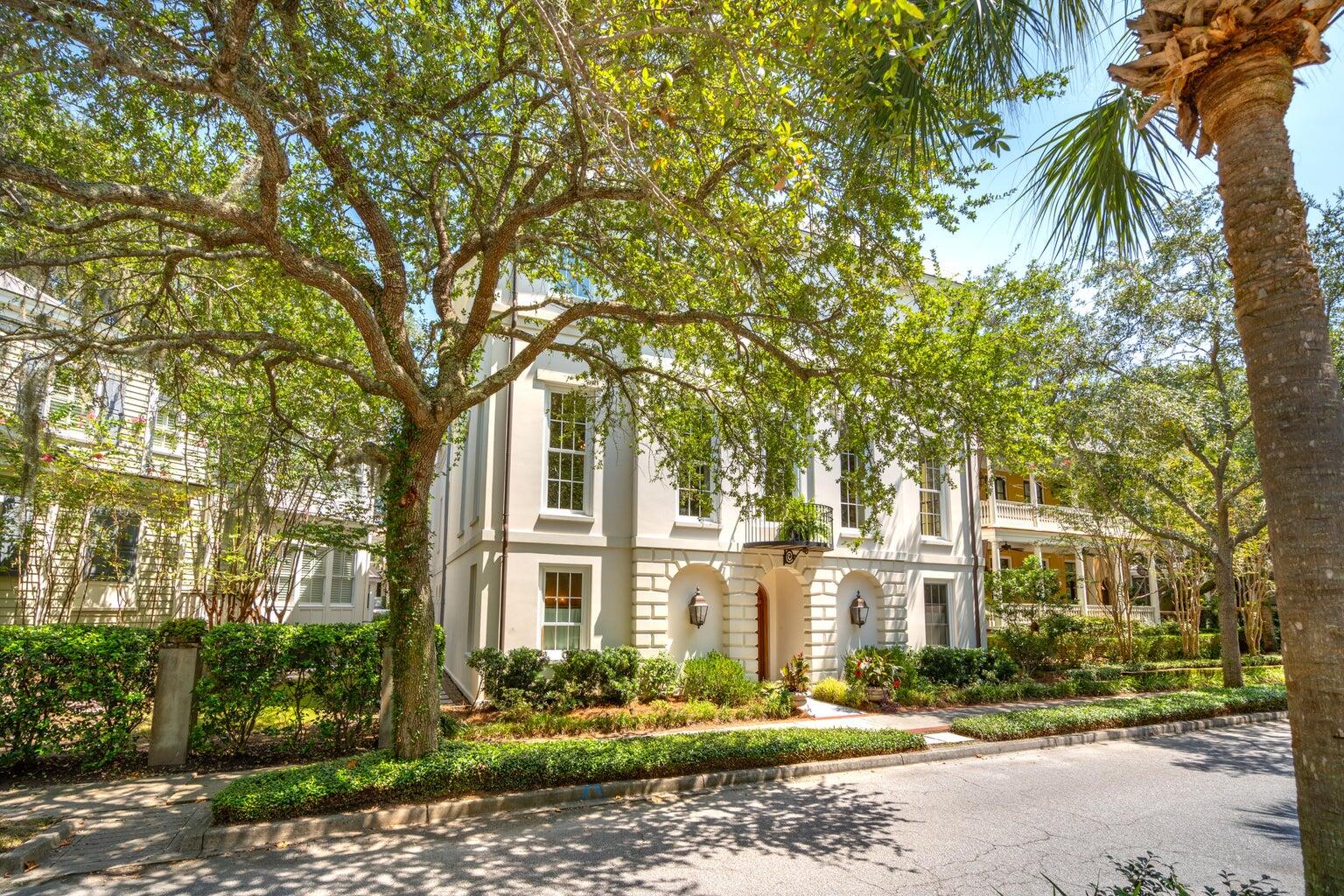 174 N Shelmore Boulevard