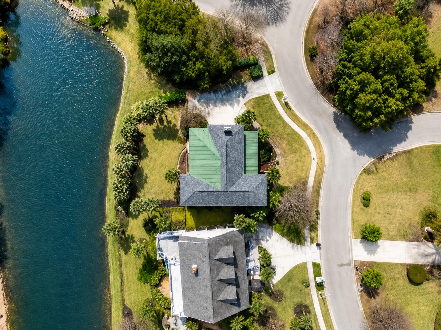 2683 Magnolia Woods Drive