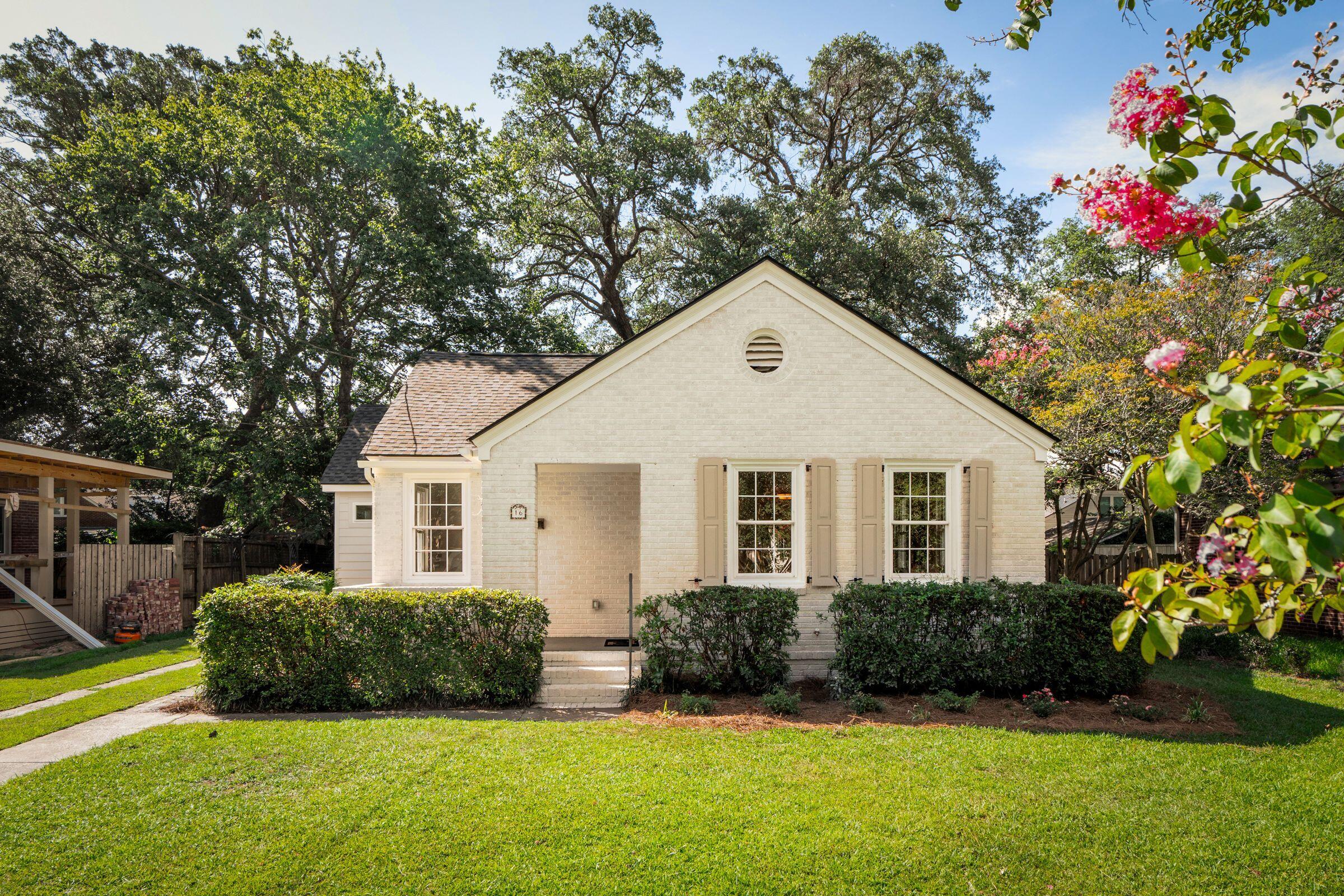 16 Campbell Drive