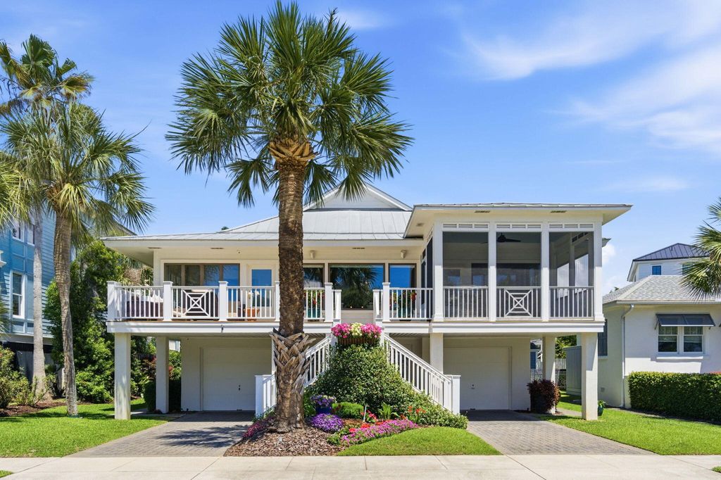 Photo of 621 Ocean Boulevard, Isle of Palms, SC 29451 (MLS # 26014979)