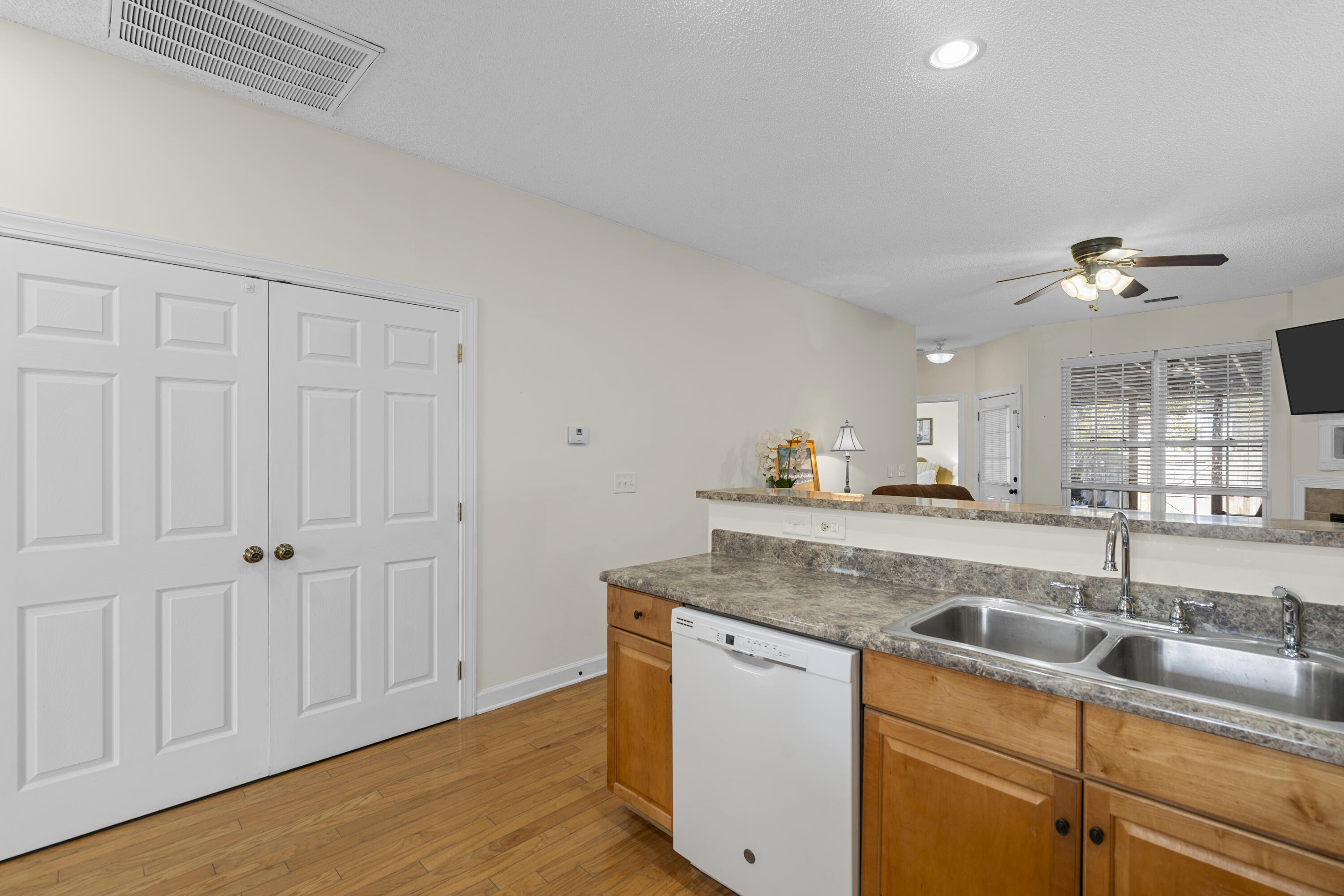 2915 Sweetleaf Lane
