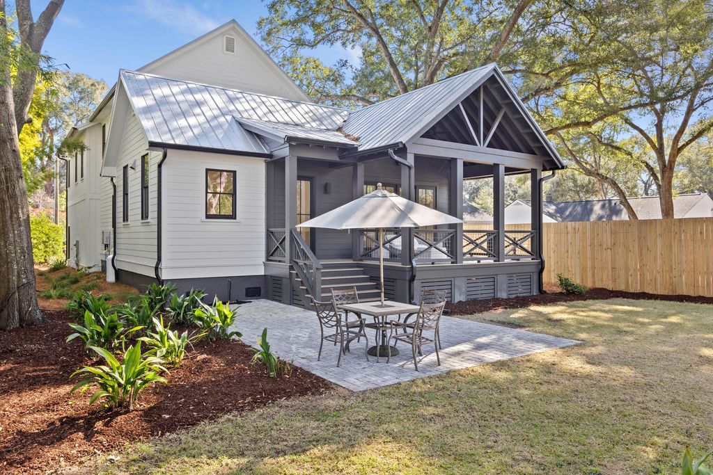 Photo of 680 Atlantic Street, Mount Pleasant, SC 29464 (MLS # 26002372)