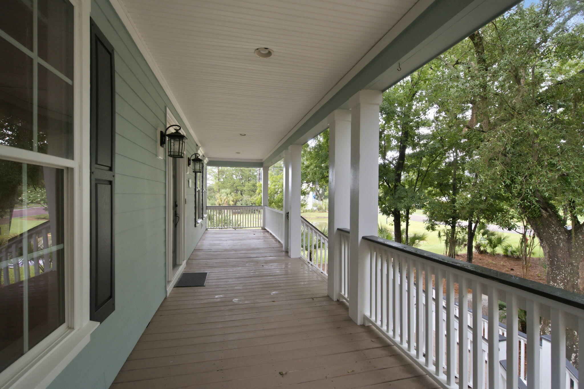 1969 N Creek Drive