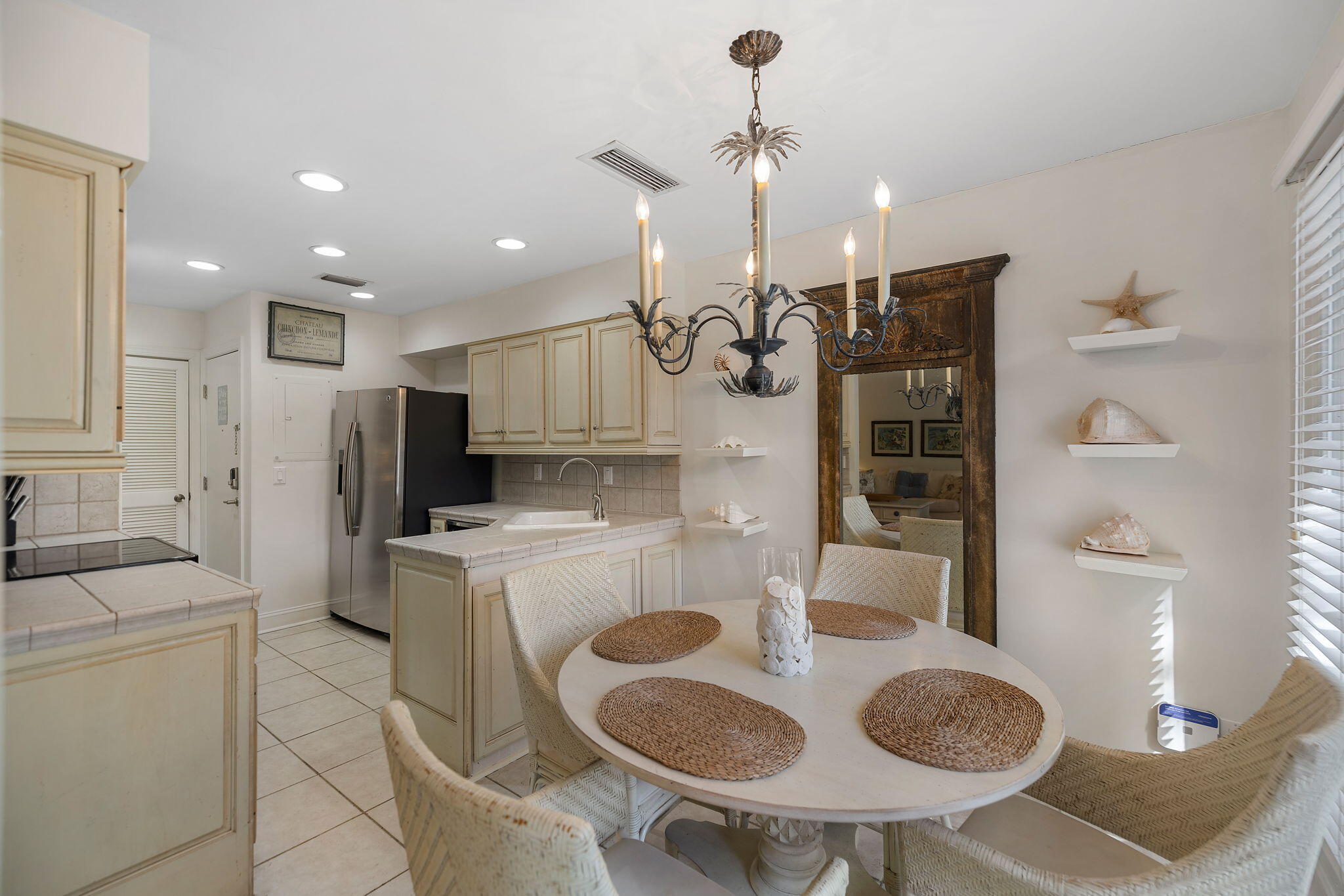 4758 Tennis Club Lane