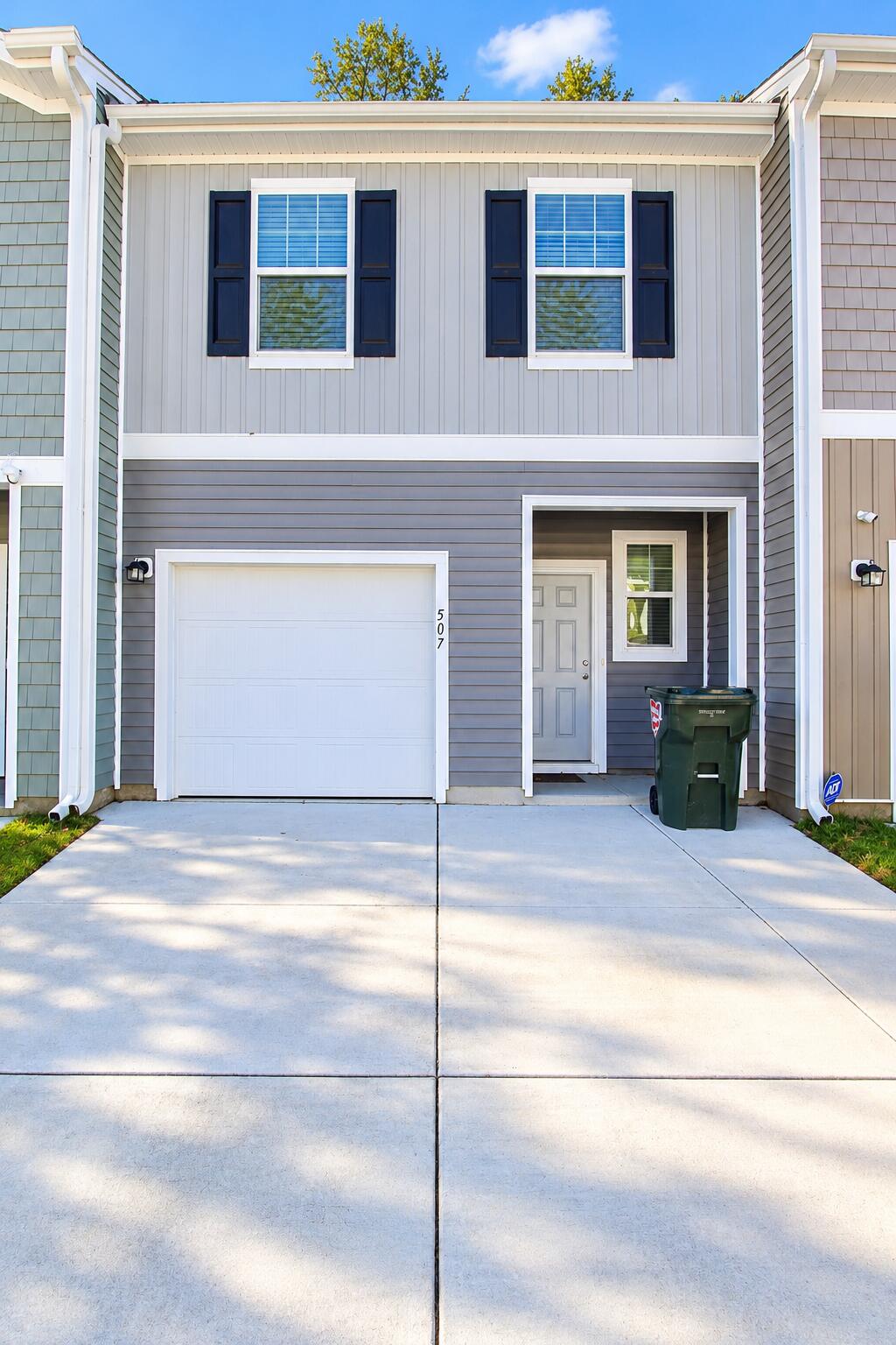 507 Scarlett Maple Street