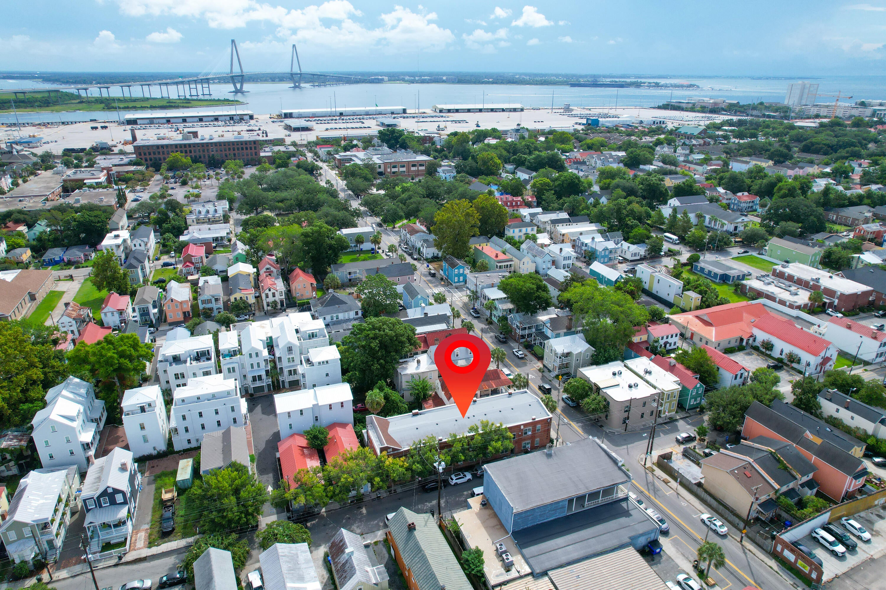 76 Nassau Apt B