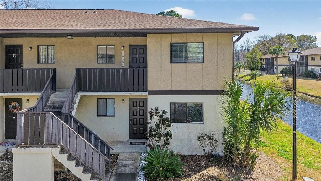 Photo of 2925 Dove Haven Court #H, Charleston, SC 29414 (MLS # 26006483)