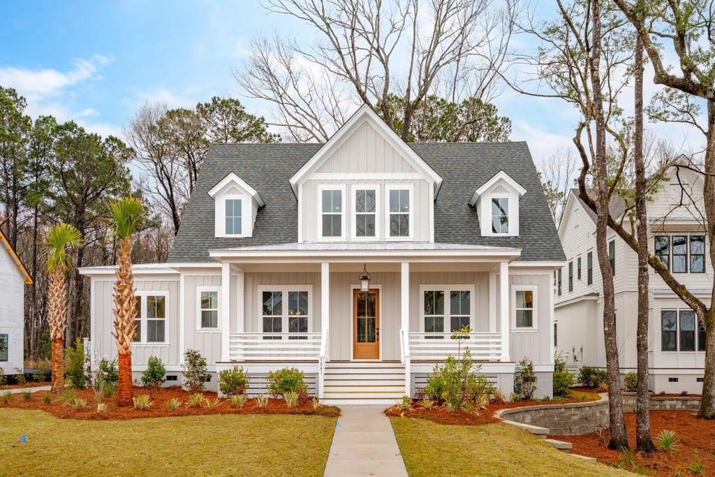 Photo of 3573 Deer Creek Road, Mount Pleasant, SC 29466 (MLS # 26029619)