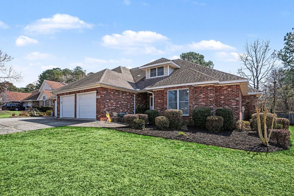 Photo of 108 Dresden Drive, Goose Creek, SC 29445 (MLS # 26006076)