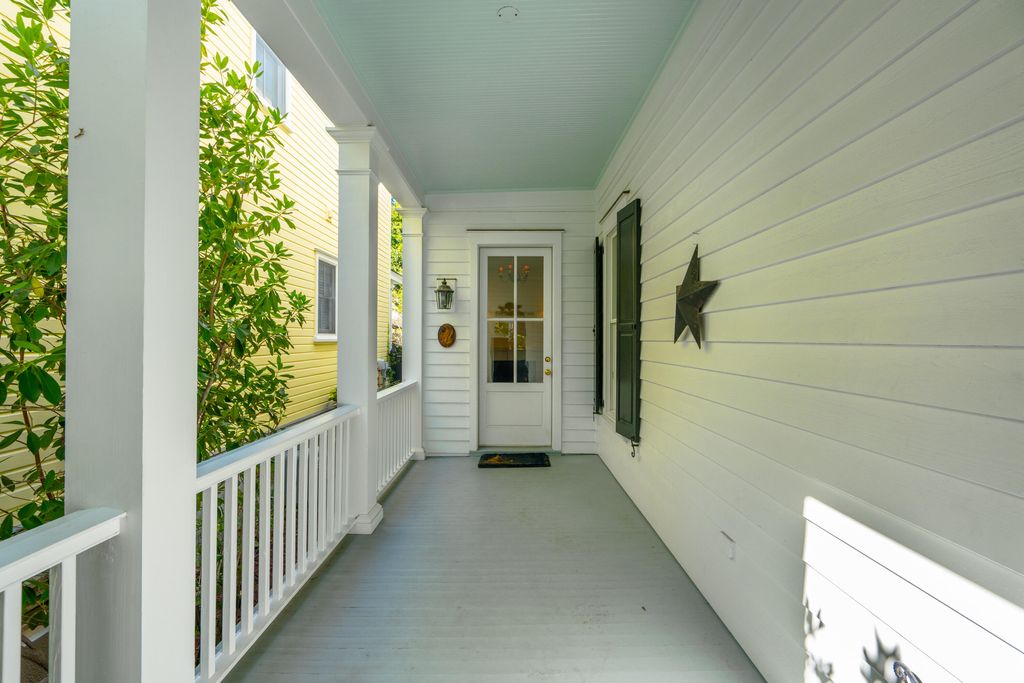 Photo of 191 Ionsborough Street, Mount Pleasant, SC 29464 (MLS # 25028524)