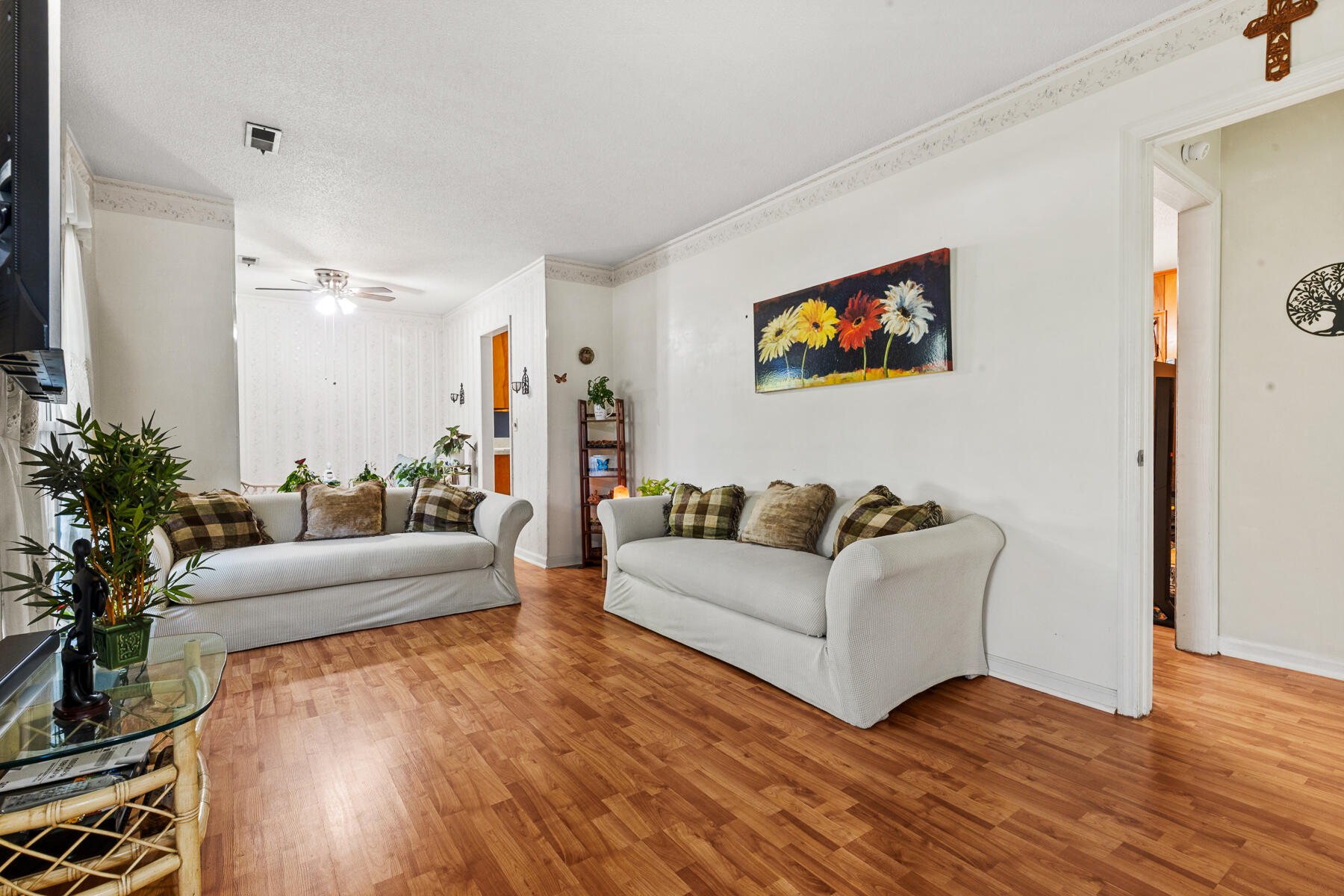 411 Dogwood Circle
