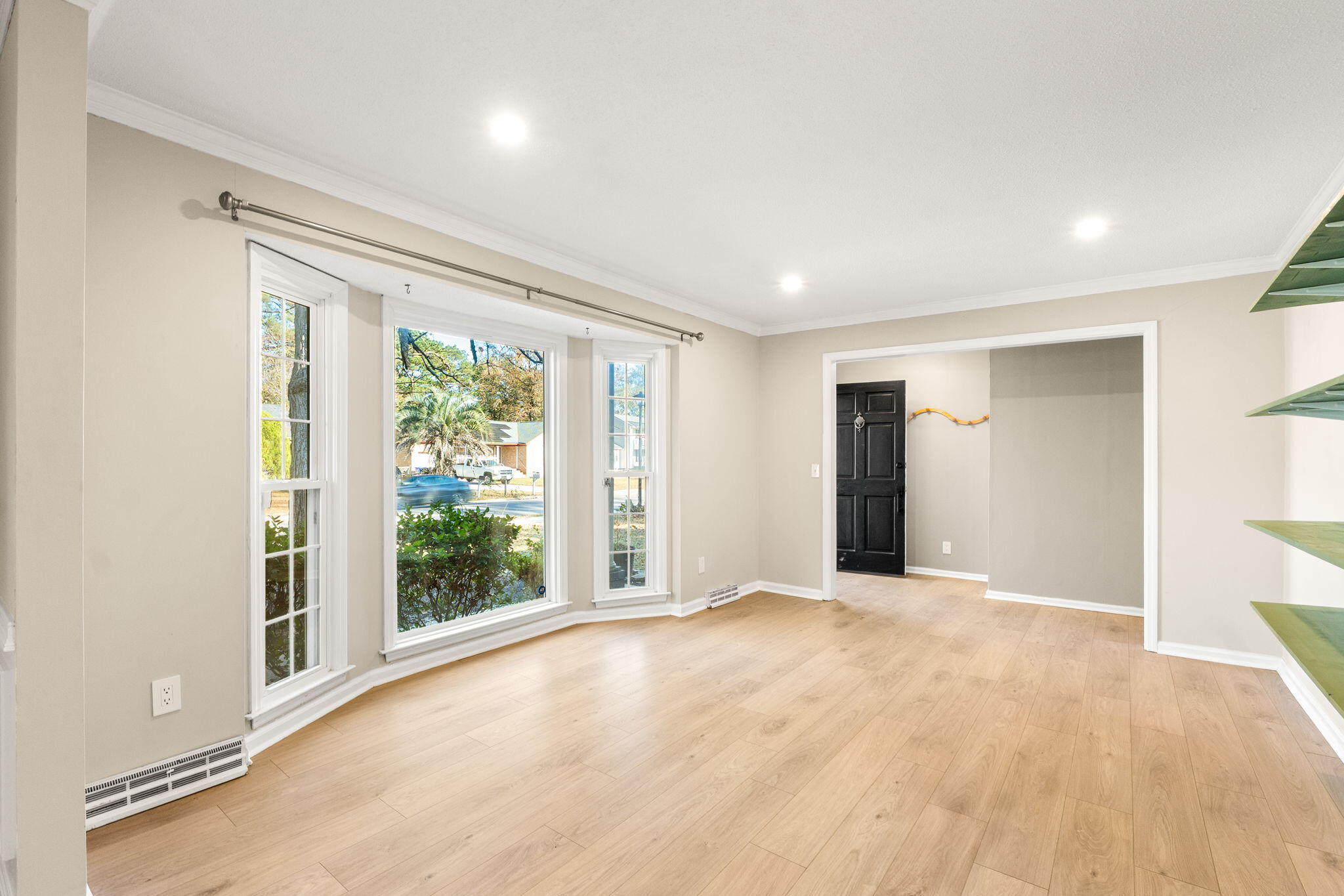 8190 Greenridge Road