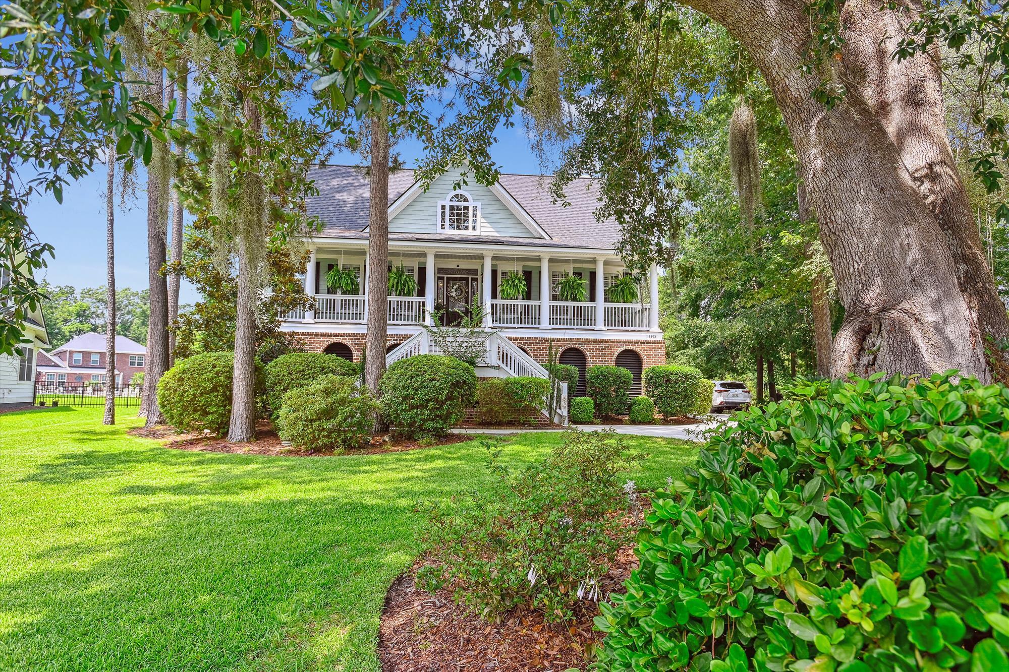 5394 Clairmont Lane