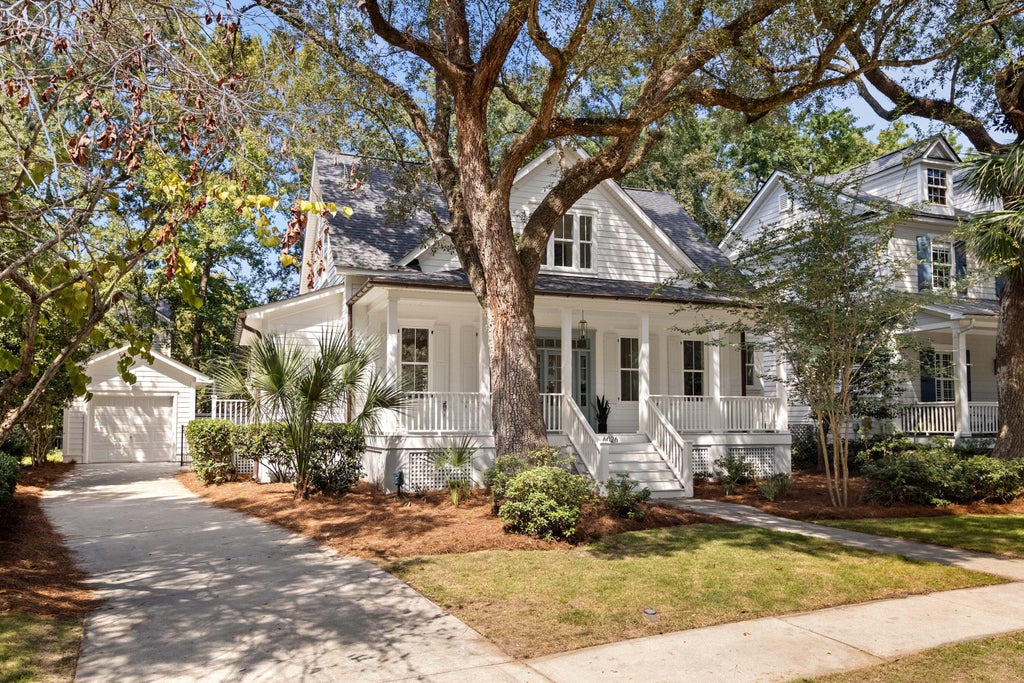 Photo of 6026 Grand Council Street, Daniel Island, SC 29492 (MLS # 26026786)
