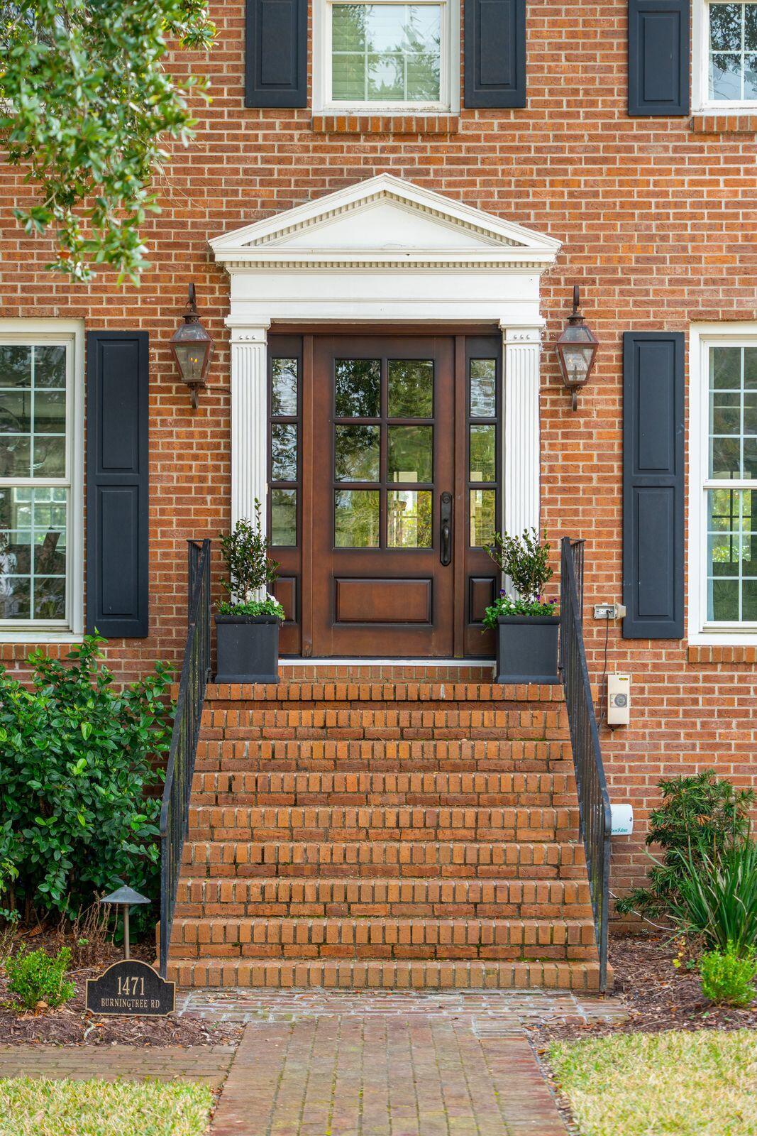 1471 Burningtree Road