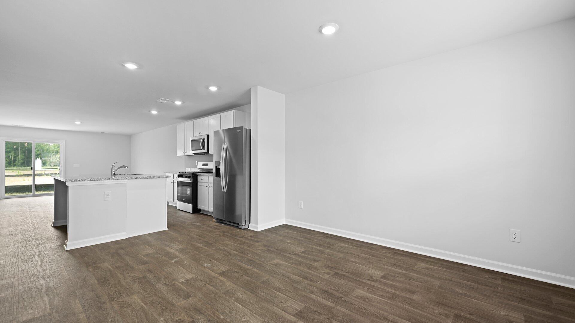 891 Long Bluff Road
