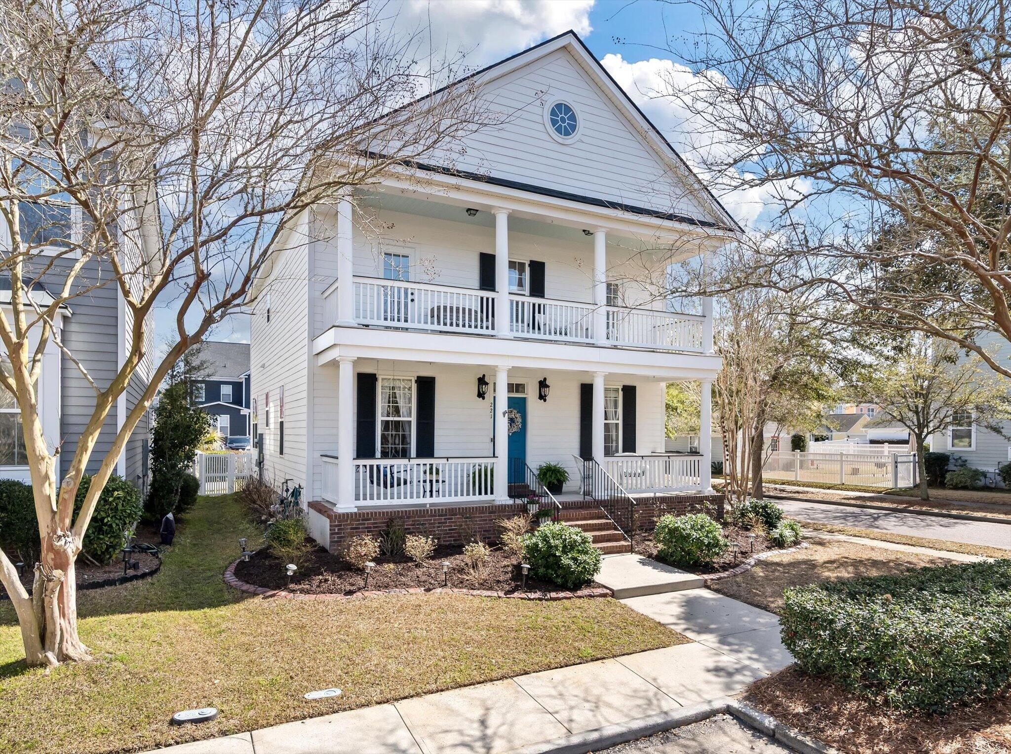 221 White Gables Drive