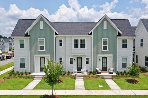 A home in Summerville