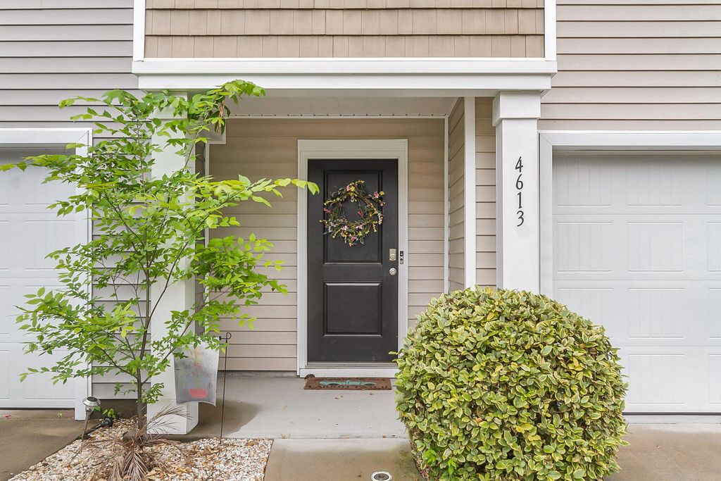 Photo of 4613 Palm View Circle, North Charleston, SC 29418 (MLS # 26012471)