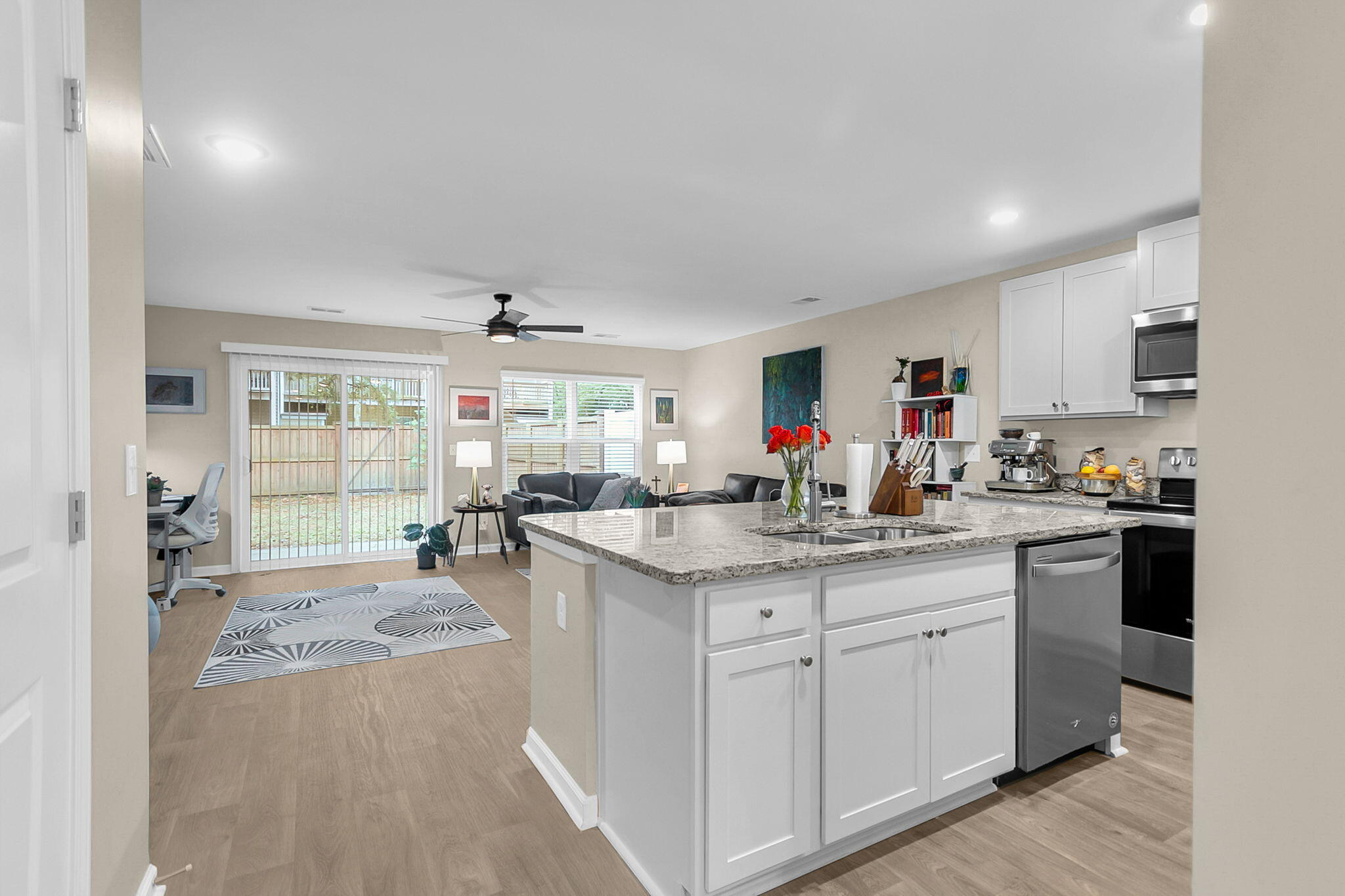 4613 Palm View Circle