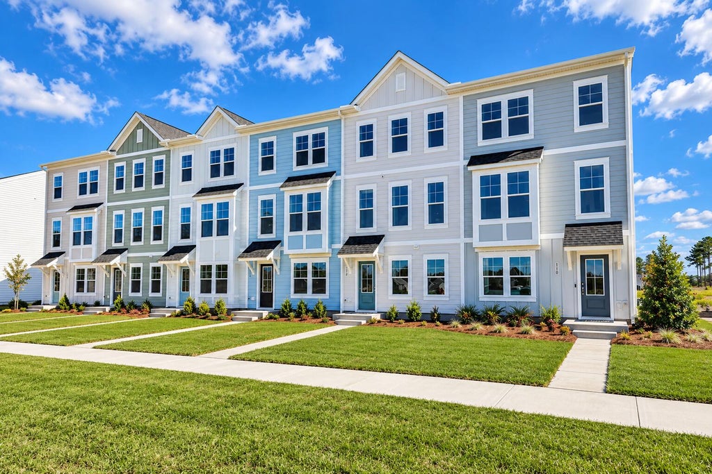 Photo of 206 Laurelhurst Lane, Johns Island, SC 29455 (MLS # 26027104)