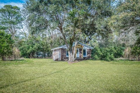 A home in Kingstree